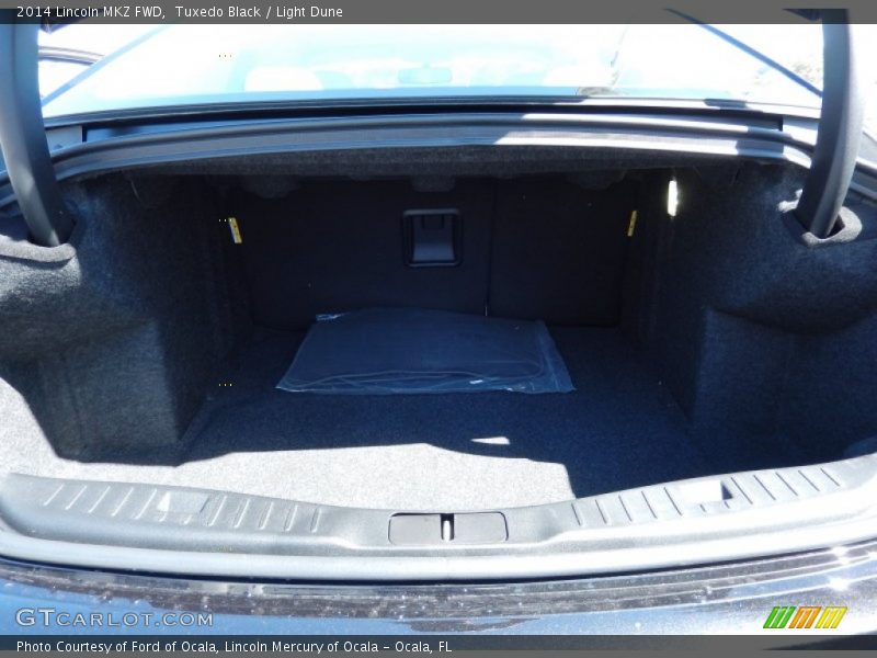 Tuxedo Black / Light Dune 2014 Lincoln MKZ FWD