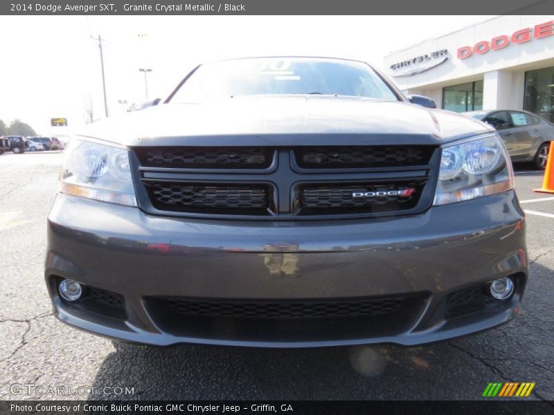 Granite Crystal Metallic / Black 2014 Dodge Avenger SXT