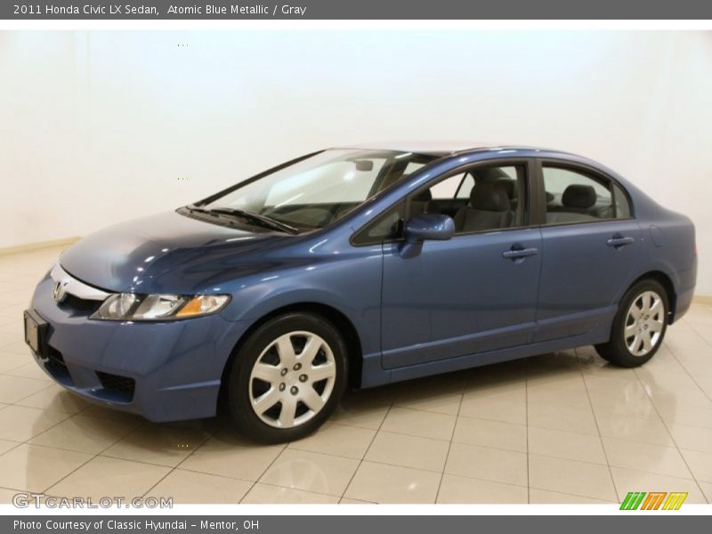 Front 3/4 View of 2011 Civic LX Sedan