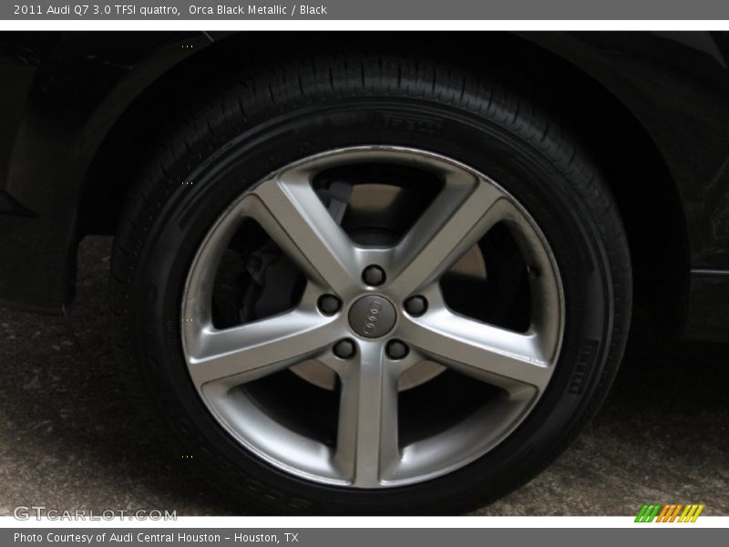 Orca Black Metallic / Black 2011 Audi Q7 3.0 TFSI quattro