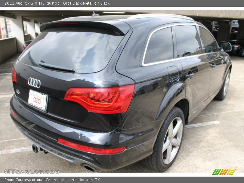 Orca Black Metallic / Black 2011 Audi Q7 3.0 TFSI quattro