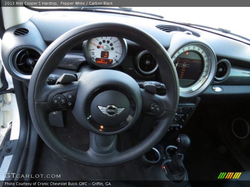 Pepper White / Carbon Black 2013 Mini Cooper S Hardtop