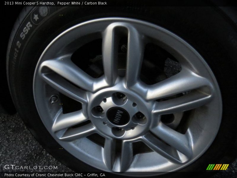 Pepper White / Carbon Black 2013 Mini Cooper S Hardtop