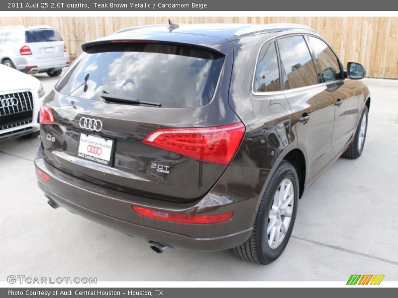 Teak Brown Metallic / Cardamom Beige 2011 Audi Q5 2.0T quattro