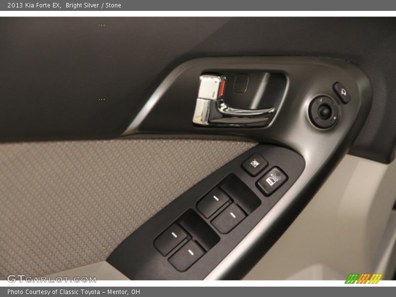 Bright Silver / Stone 2013 Kia Forte EX