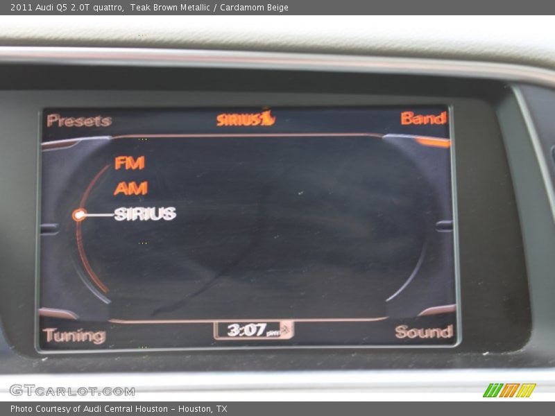 Teak Brown Metallic / Cardamom Beige 2011 Audi Q5 2.0T quattro
