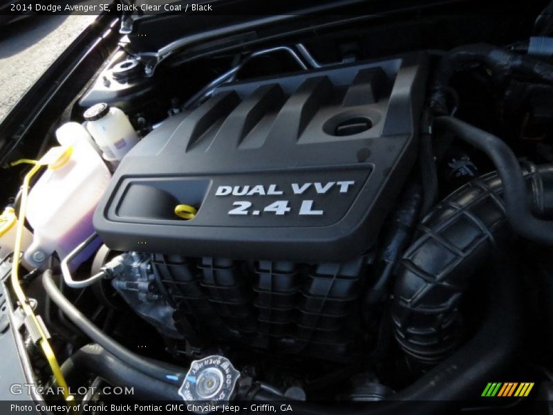Black Clear Coat / Black 2014 Dodge Avenger SE