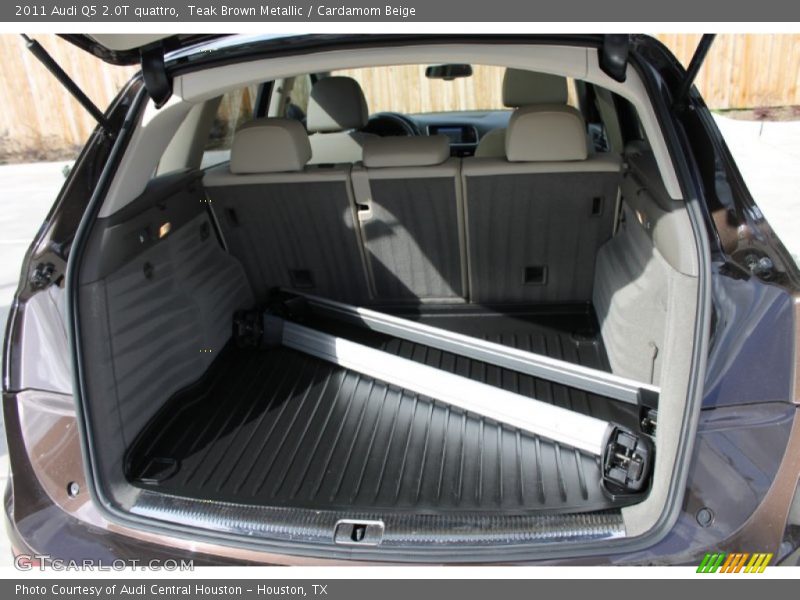 Teak Brown Metallic / Cardamom Beige 2011 Audi Q5 2.0T quattro