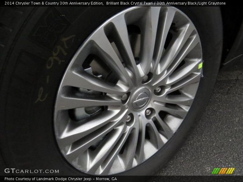 Brilliant Black Crystal Pearl / 30th Anniversary Black/Light Graystone 2014 Chrysler Town & Country 30th Anniversary Edition