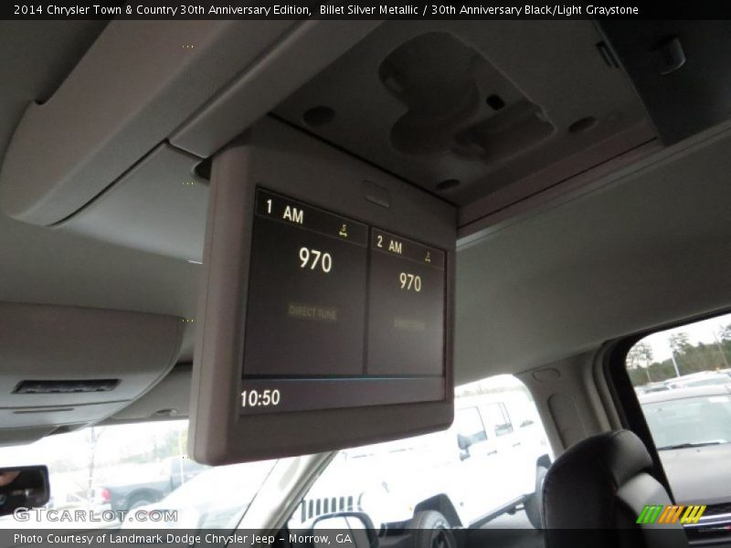 Billet Silver Metallic / 30th Anniversary Black/Light Graystone 2014 Chrysler Town & Country 30th Anniversary Edition