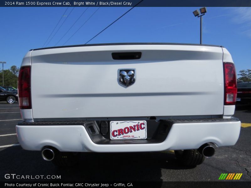 Bright White / Black/Diesel Gray 2014 Ram 1500 Express Crew Cab
