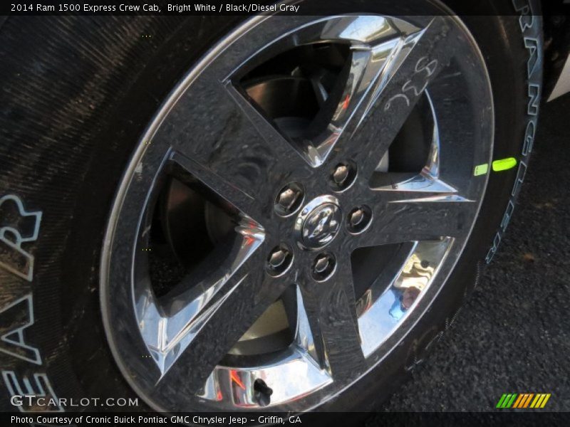 Bright White / Black/Diesel Gray 2014 Ram 1500 Express Crew Cab