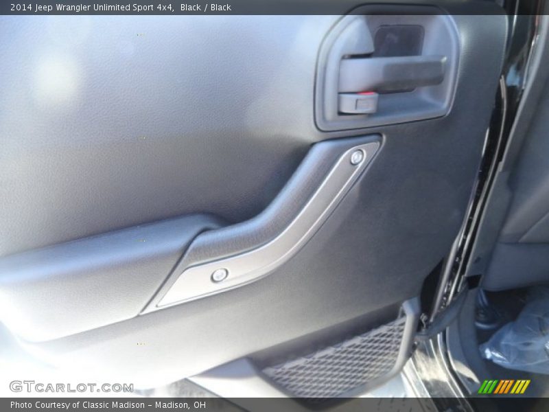 Black / Black 2014 Jeep Wrangler Unlimited Sport 4x4