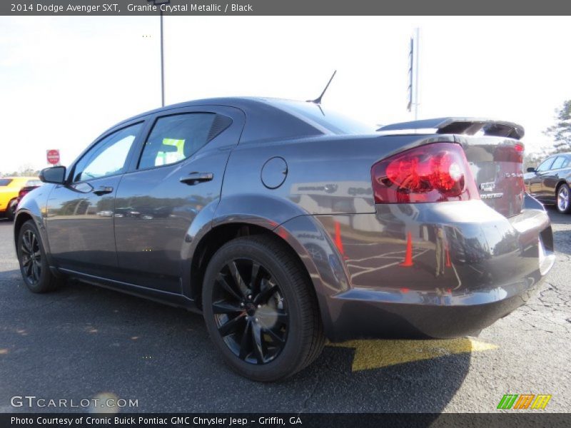 Granite Crystal Metallic / Black 2014 Dodge Avenger SXT