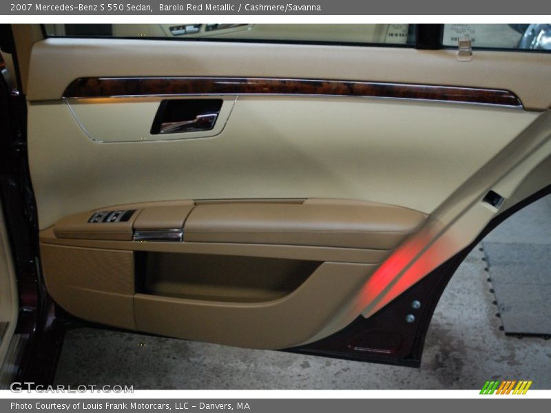 Door Panel of 2007 S 550 Sedan