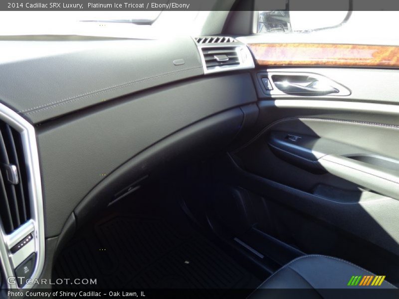 Platinum Ice Tricoat / Ebony/Ebony 2014 Cadillac SRX Luxury