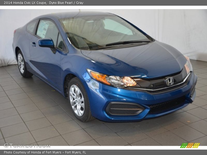 Front 3/4 View of 2014 Civic LX Coupe