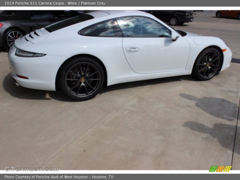 White / Platinum Grey 2014 Porsche 911 Carrera Coupe