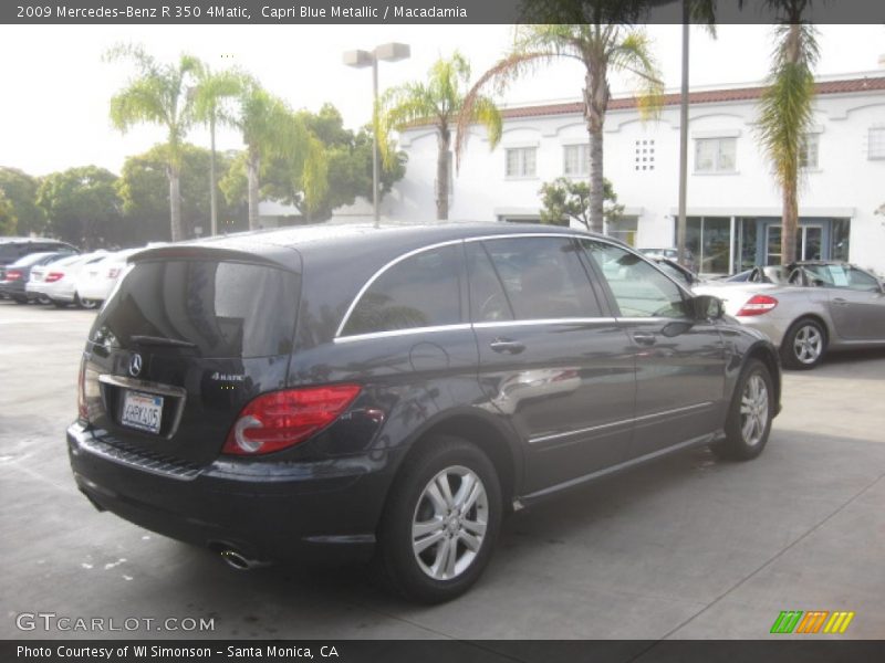 Capri Blue Metallic / Macadamia 2009 Mercedes-Benz R 350 4Matic