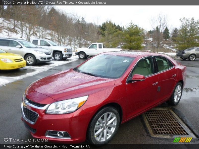 Front 3/4 View of 2014 Malibu LTZ