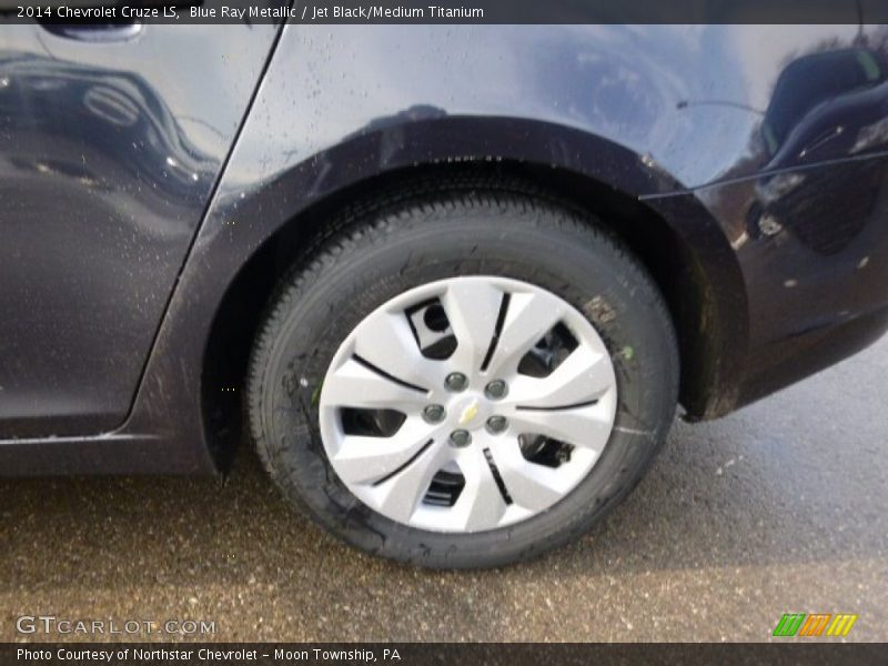 Blue Ray Metallic / Jet Black/Medium Titanium 2014 Chevrolet Cruze LS