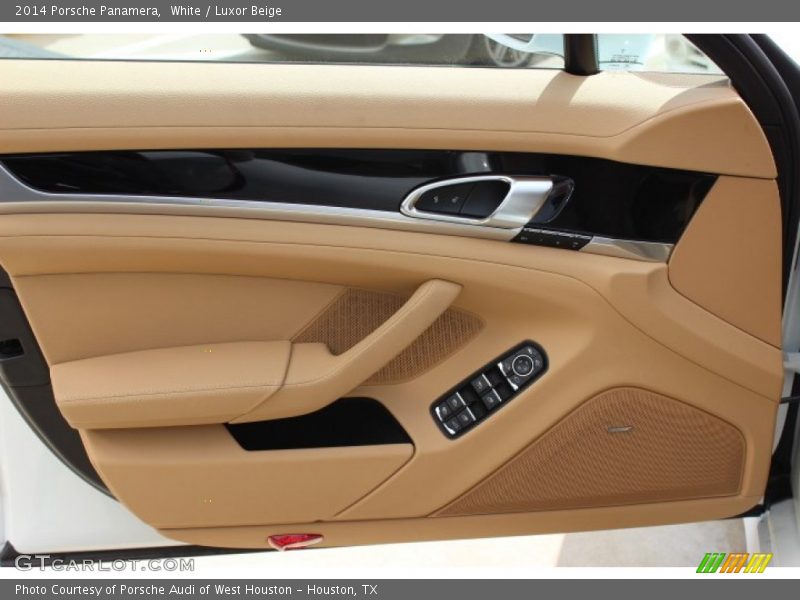 Door Panel of 2014 Panamera 