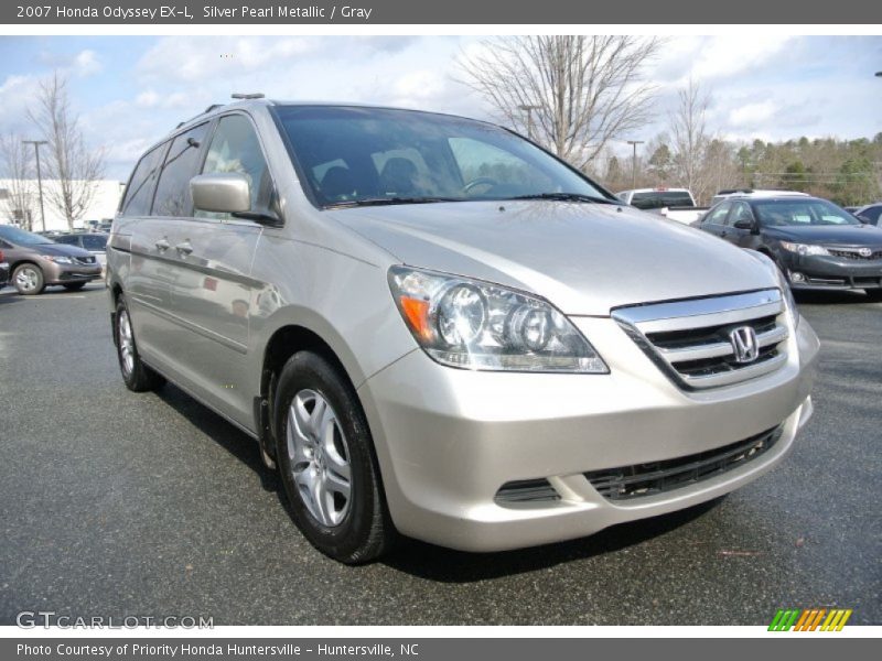 Silver Pearl Metallic / Gray 2007 Honda Odyssey EX-L