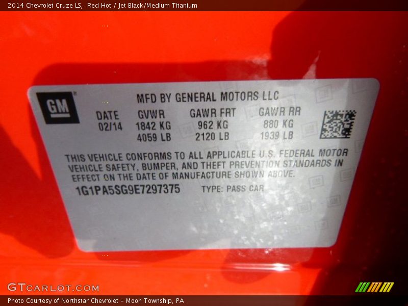 Red Hot / Jet Black/Medium Titanium 2014 Chevrolet Cruze LS