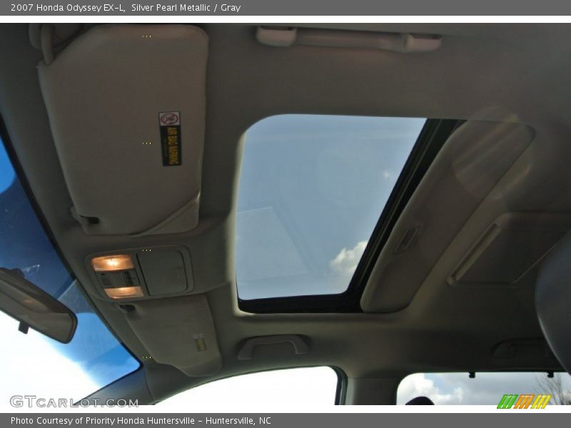 Silver Pearl Metallic / Gray 2007 Honda Odyssey EX-L