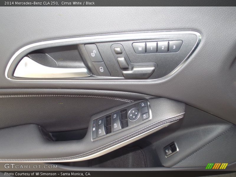 Cirrus White / Black 2014 Mercedes-Benz CLA 250