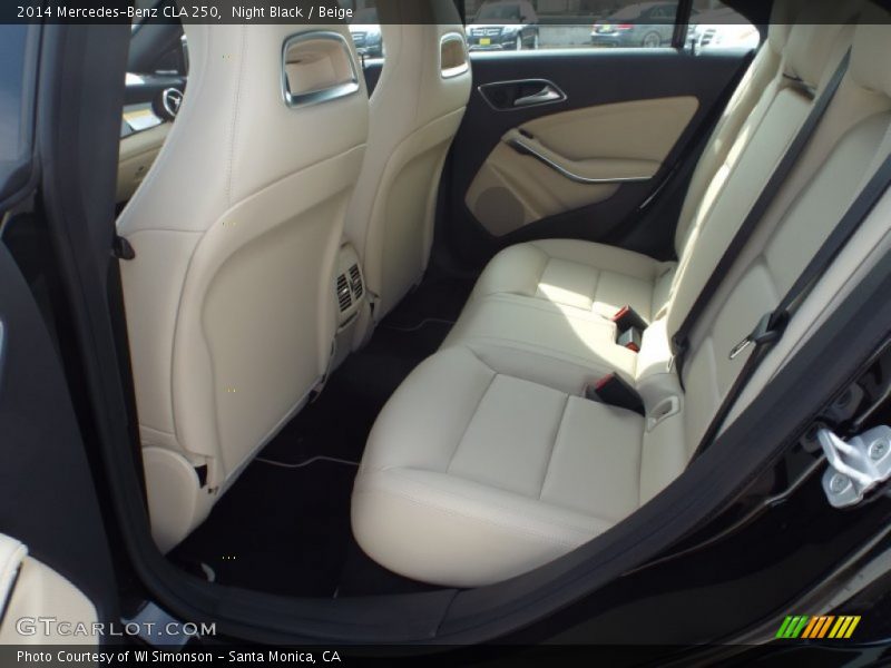 Night Black / Beige 2014 Mercedes-Benz CLA 250