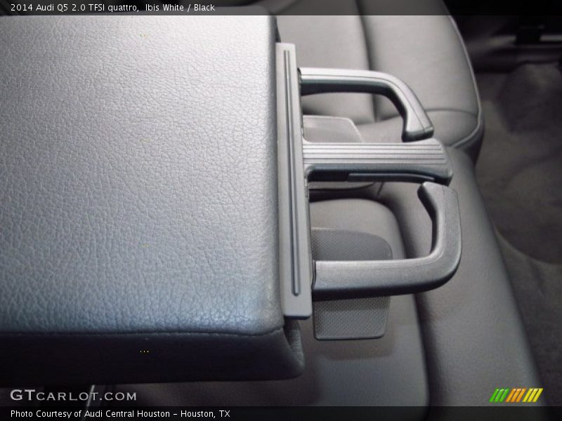 Ibis White / Black 2014 Audi Q5 2.0 TFSI quattro
