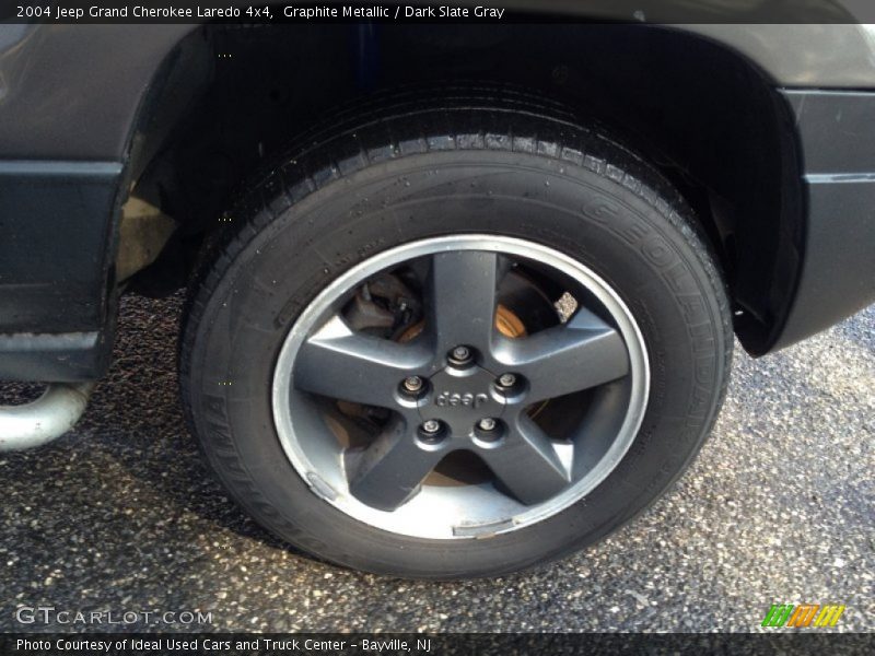 Graphite Metallic / Dark Slate Gray 2004 Jeep Grand Cherokee Laredo 4x4