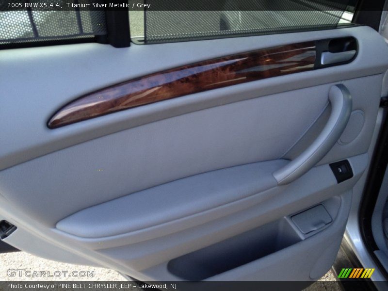 Titanium Silver Metallic / Grey 2005 BMW X5 4.4i