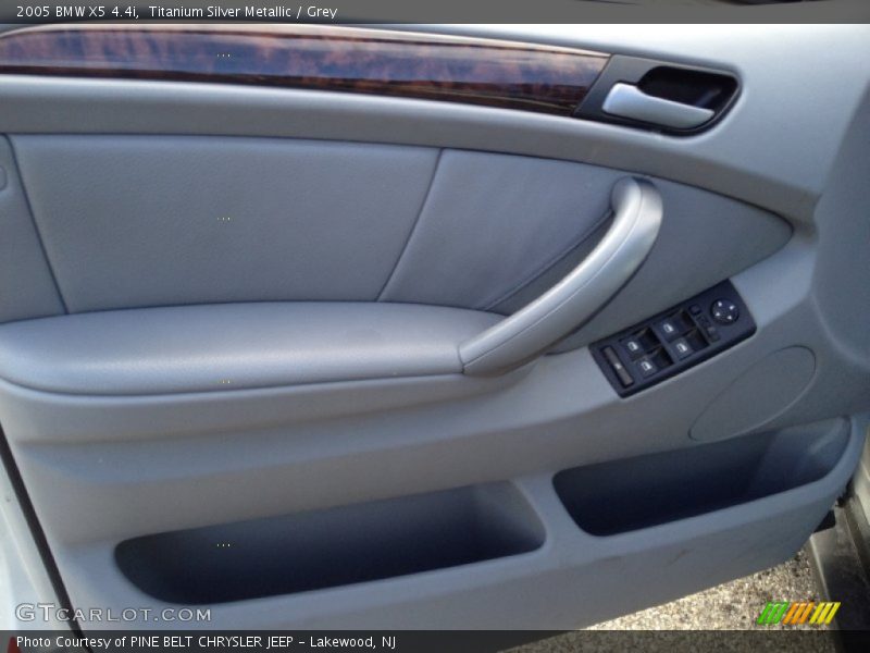 Titanium Silver Metallic / Grey 2005 BMW X5 4.4i