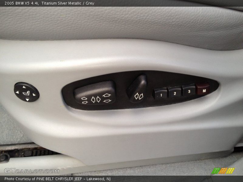 Titanium Silver Metallic / Grey 2005 BMW X5 4.4i