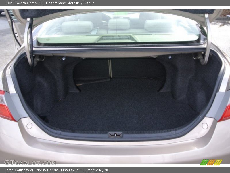 Desert Sand Metallic / Bisque 2009 Toyota Camry LE