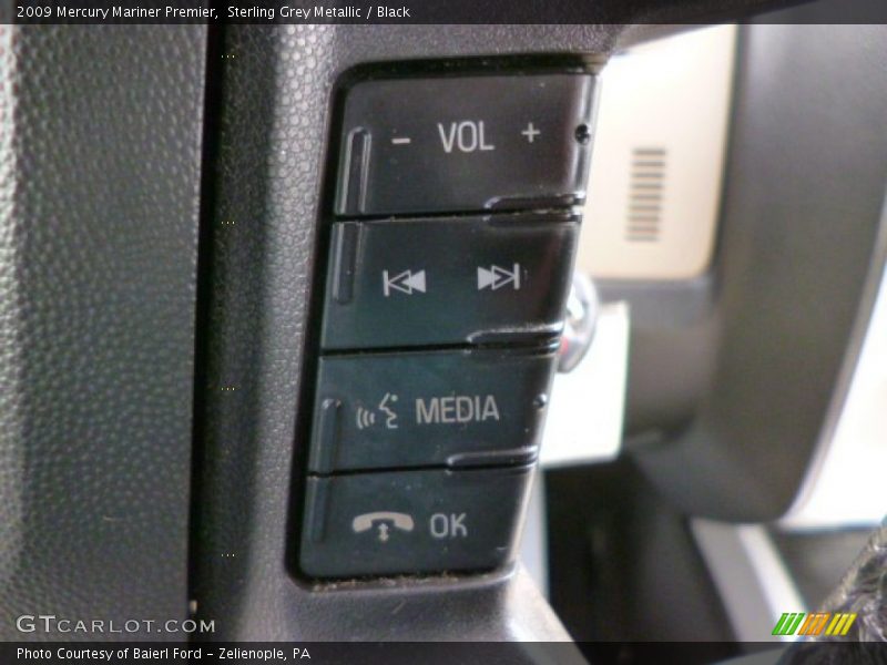 Sterling Grey Metallic / Black 2009 Mercury Mariner Premier