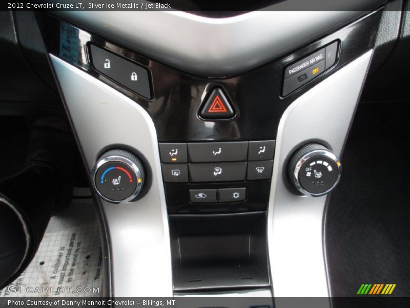 Silver Ice Metallic / Jet Black 2012 Chevrolet Cruze LT