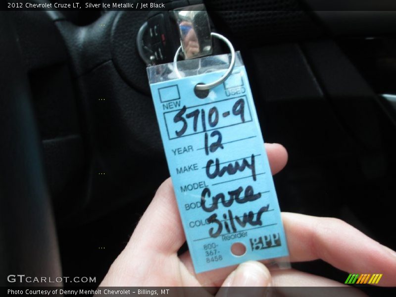 Silver Ice Metallic / Jet Black 2012 Chevrolet Cruze LT