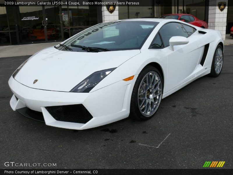 Front 3/4 View of 2009 Gallardo LP560-4 Coupe