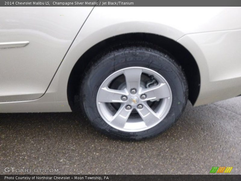 Champagne Silver Metallic / Jet Black/Titanium 2014 Chevrolet Malibu LS