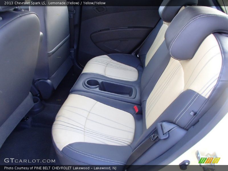 Lemonade (Yellow) / Yellow/Yellow 2013 Chevrolet Spark LS