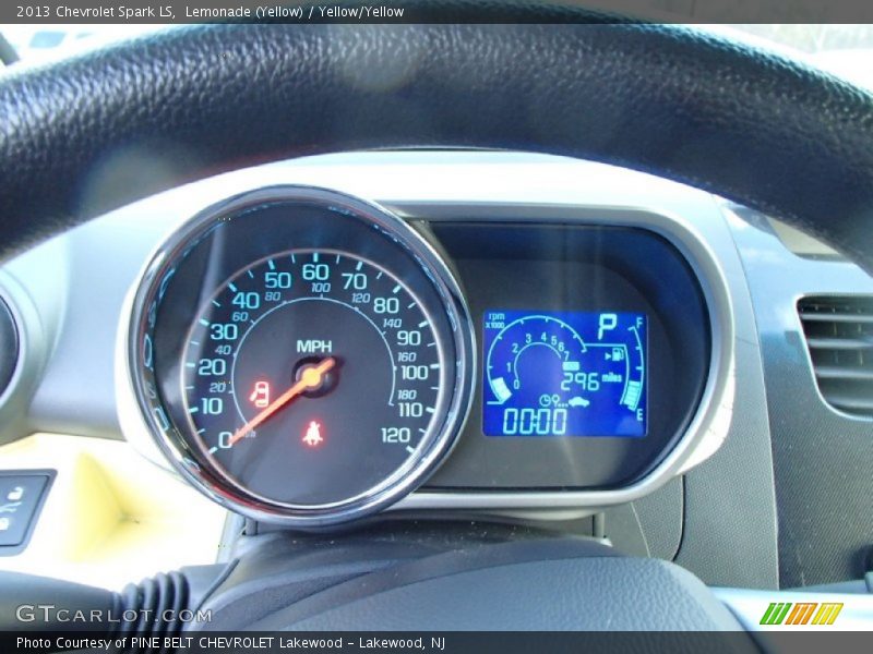 Lemonade (Yellow) / Yellow/Yellow 2013 Chevrolet Spark LS