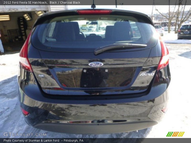 Black / Charcoal Black 2012 Ford Fiesta SE Hatchback