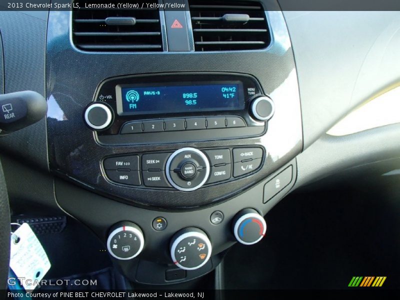 Lemonade (Yellow) / Yellow/Yellow 2013 Chevrolet Spark LS