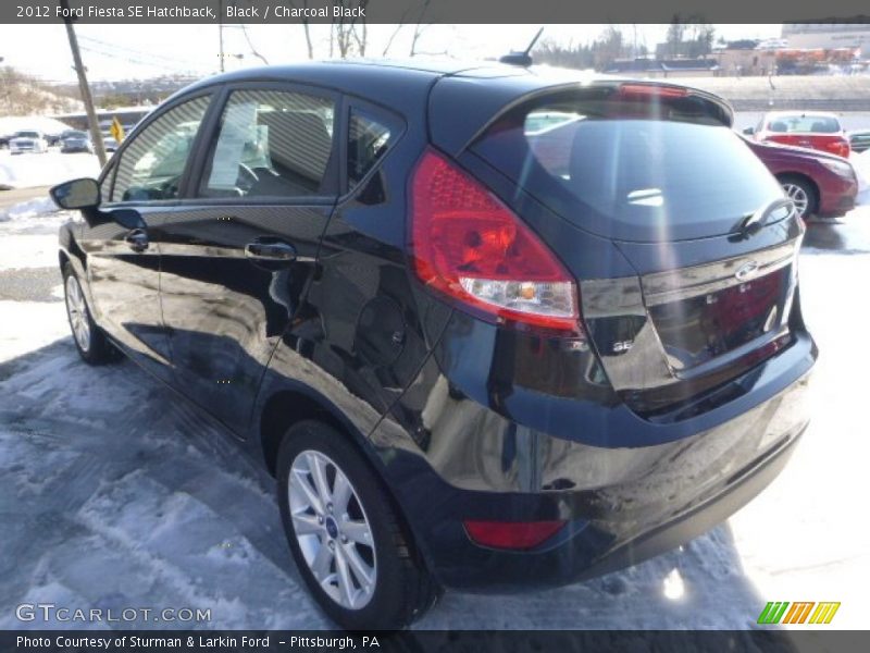 Black / Charcoal Black 2012 Ford Fiesta SE Hatchback