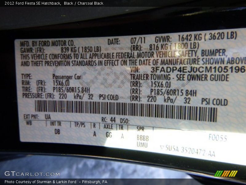 Black / Charcoal Black 2012 Ford Fiesta SE Hatchback