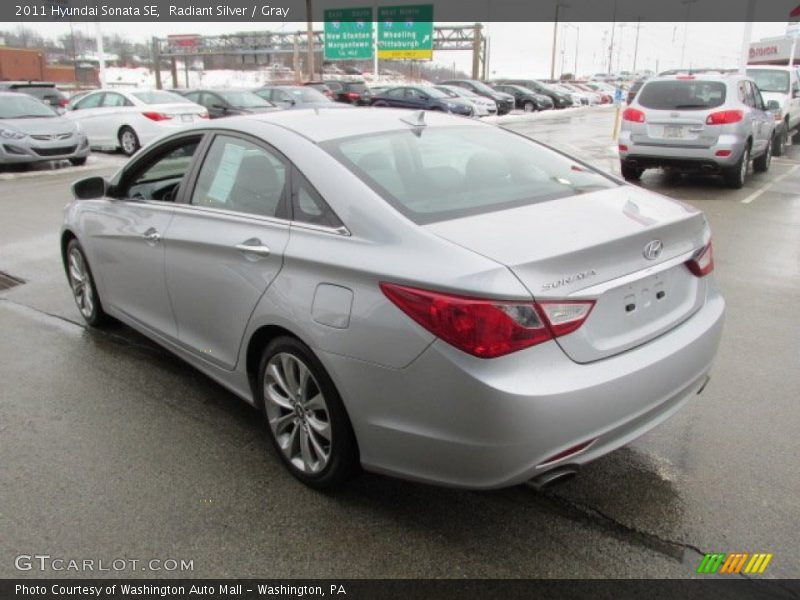 Radiant Silver / Gray 2011 Hyundai Sonata SE