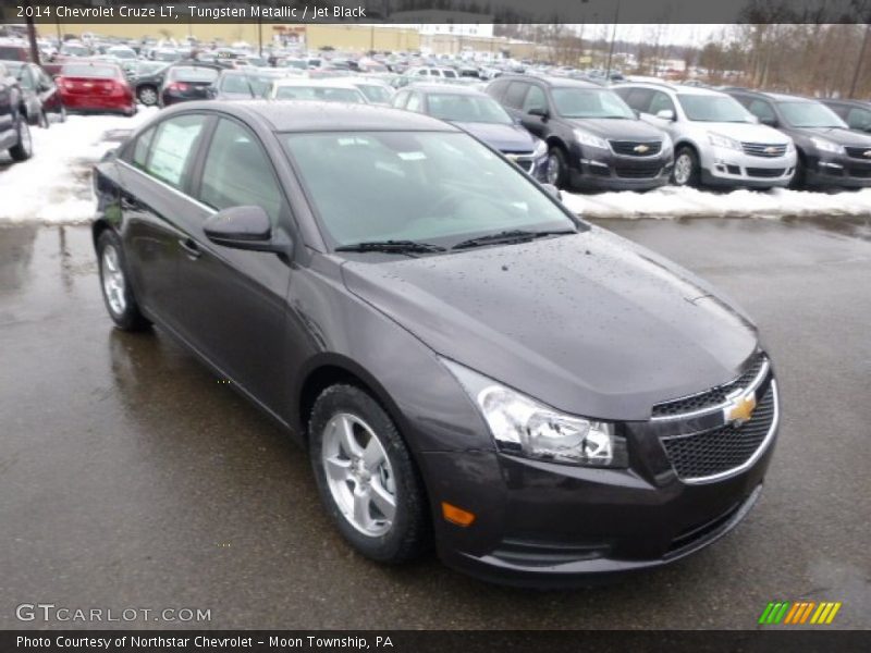 Tungsten Metallic / Jet Black 2014 Chevrolet Cruze LT